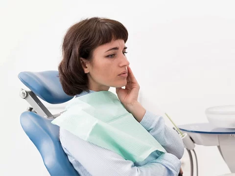 A Quick Look at Fixing Your Cracked Tooth