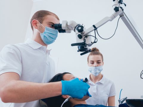 Do You Need a Professional Teeth Cleaning?